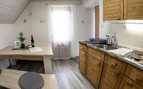 Apartma Petra Ravnik - Wanderer'S Hut